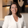 Maria Gomez - Head of Exclusives in Drumelia Real Estate (Headshoot)