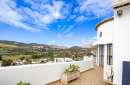 Villa for sale in Valle Romano, Estepona