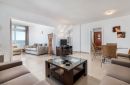 Apartamento en venta en Estepona Puerto, Estepona