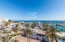 Apartamento en venta en Estepona Puerto, Estepona