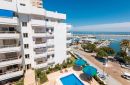 Apartamento en venta en Estepona Puerto, Estepona
