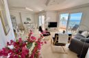 Apartamento en venta en Estepona Puerto, Estepona