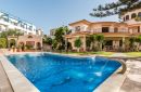 Town House for sale in Estepona Marina, Estepona