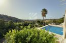 Villa en venta en Estepona