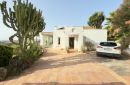 Villa en venta en Estepona