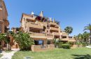 Ground Floor Apartment for sale in Riviera Andaluza, Estepona