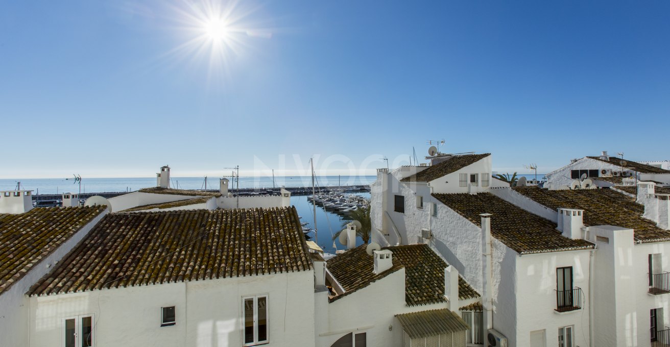 Apartamento Duplex en Puerto Banús