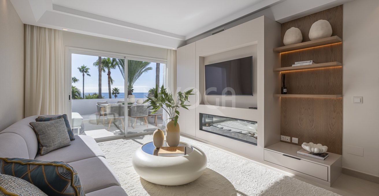 Apartamento de lujo en planta baja frente al mar en Costalita