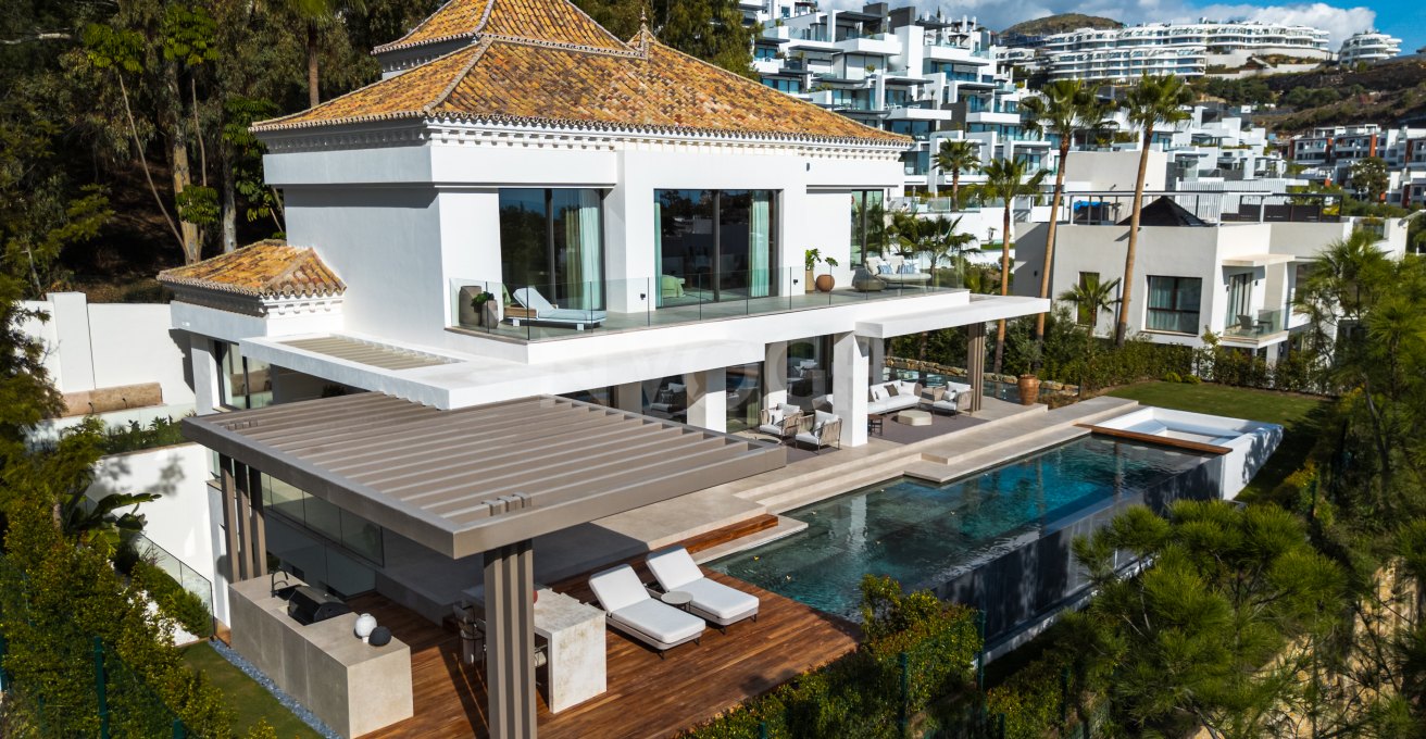 Villa de Lujo en el Exclusivo Enclave de The Ridge