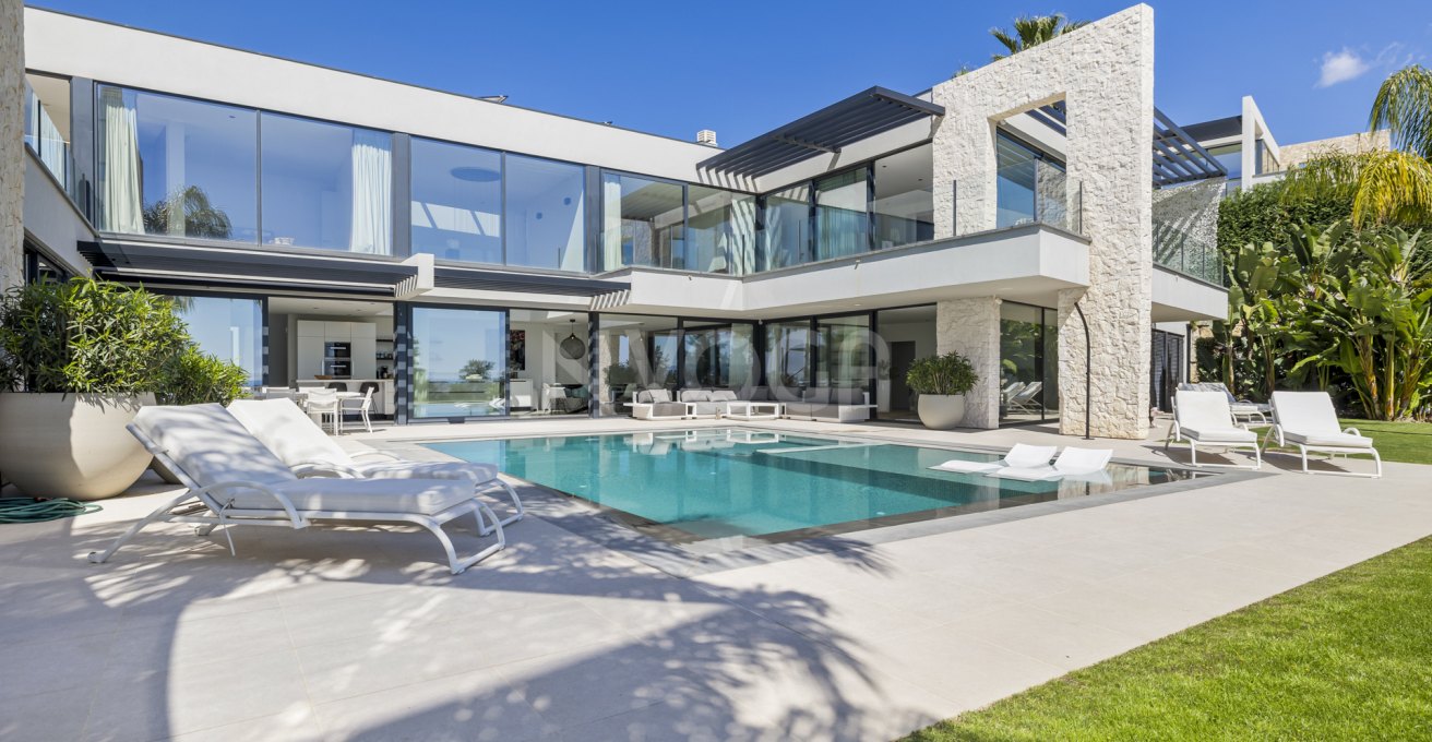 Villa Aqua – Villa Contemporánea en La Alquería, Benahavís