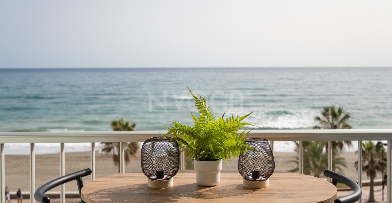 Magnificent apartment on the first line in Fuengirola