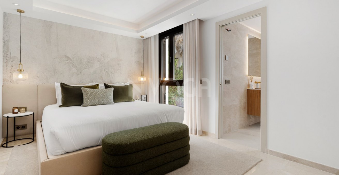 Newly renovated villa located in Atalaya de Rio Verde Nueva Andalucia.