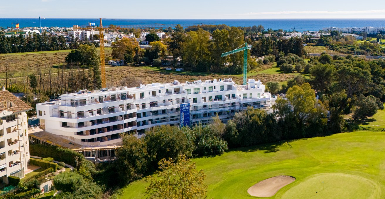 CONSTRUCTION STARTED- BREEZE Marbella - WELCOME HOME! Amazing frontline views over the Guadalmina Golf