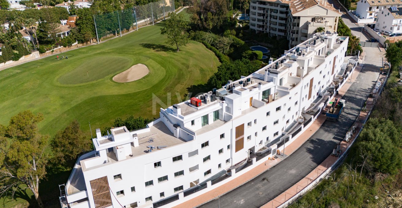 DELIVERY 2026 - BREEZE Marbella - WELCOME HOME! Amazing frontline views over the Guadalmina Golf