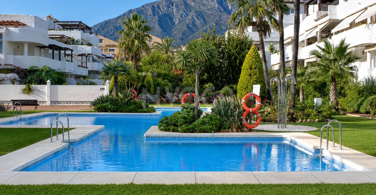 Spectacular unfurnished duplex in Jardines de Sierra Blanca, Marbella.