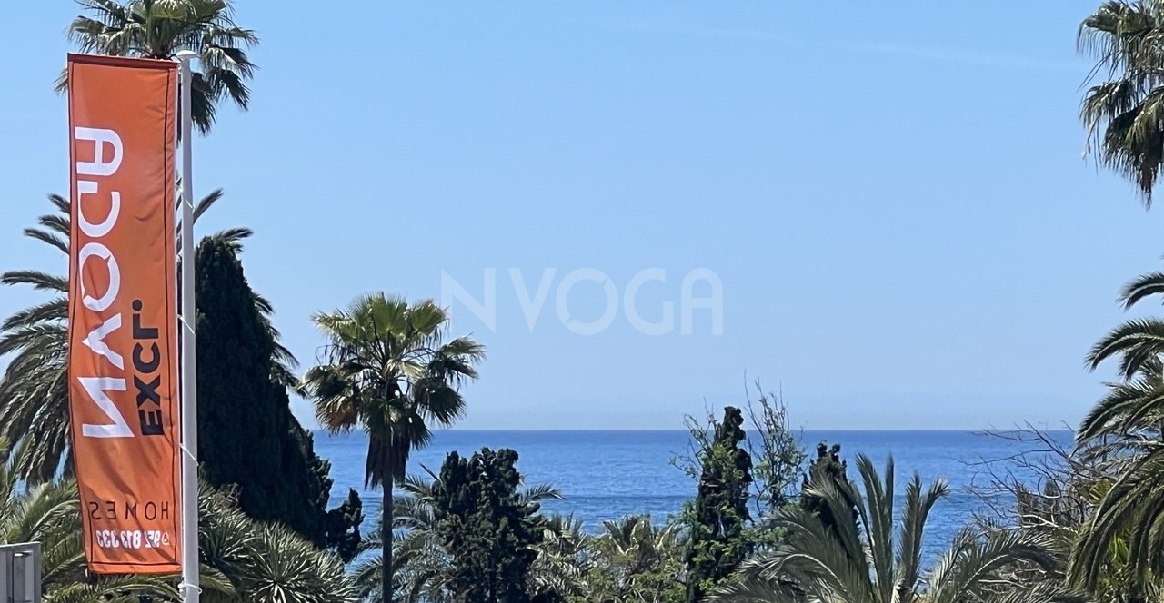 Magnificent Plot with sea views for several villas in Los Monteros Marbella East