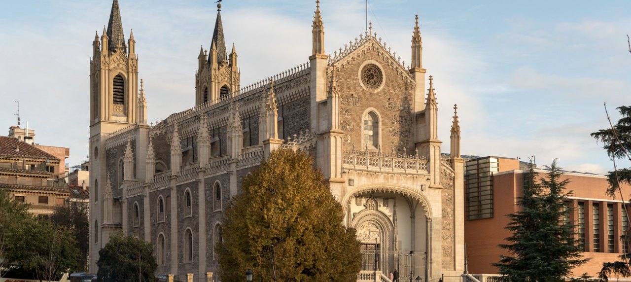 Iglesia de San Jerónimo el Real en el barrio de los Jerónimos, Madrid