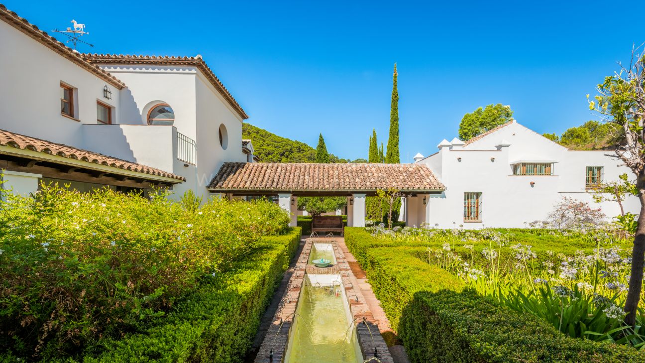 Spanish Cortijo Country Estate in Estepona