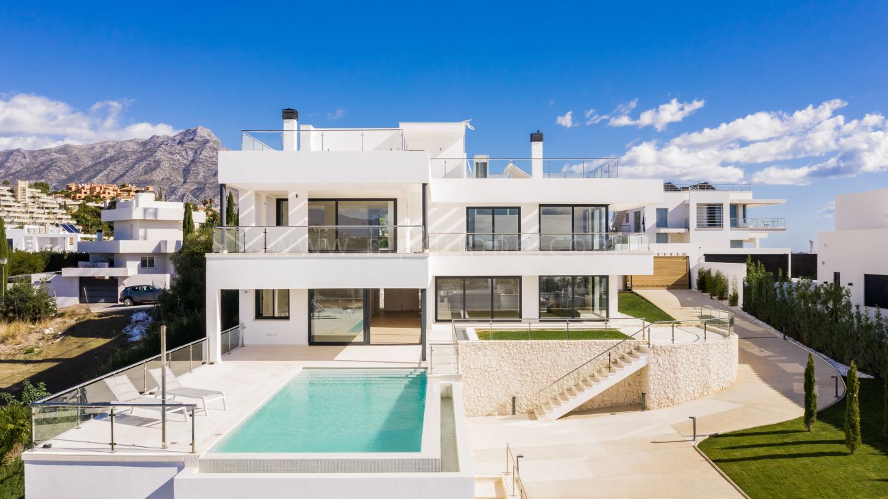 Villa moderne avec vue panoramique