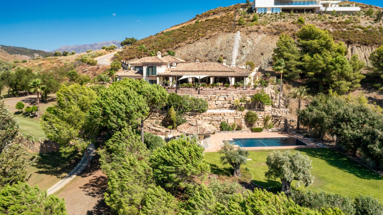 Villa espagnole classique avec vue à Marbella Club Golf