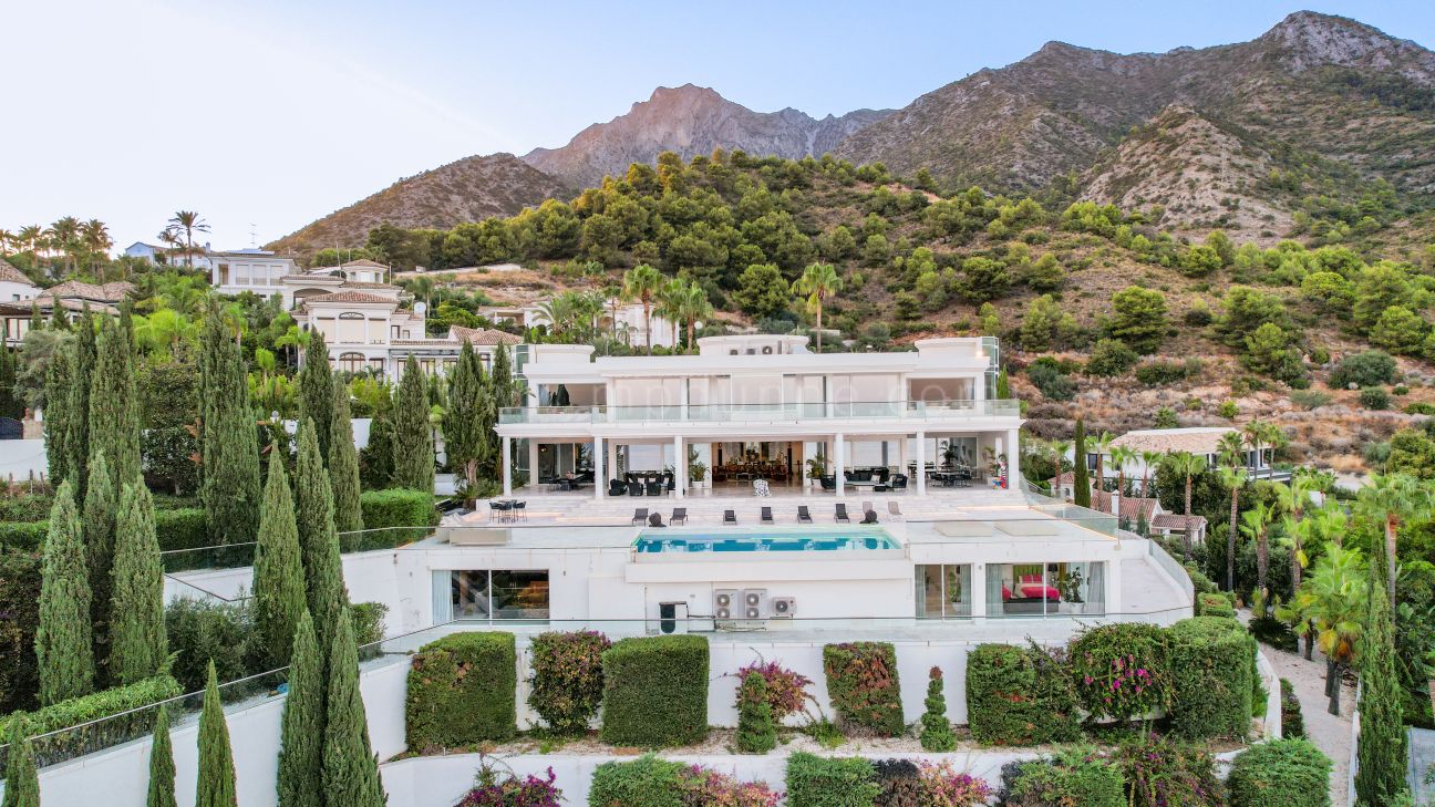 Villa de Lujo en Alquiler, Cascada de Camojan
