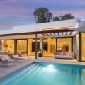 Schöne renovierte Villa mit Boho-Chic-Elementen und Meerblick in Monte Biarritz, Estepona