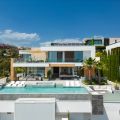 Modern lyxvilla med panoramautsikt över havet i The Hills, Benahavís