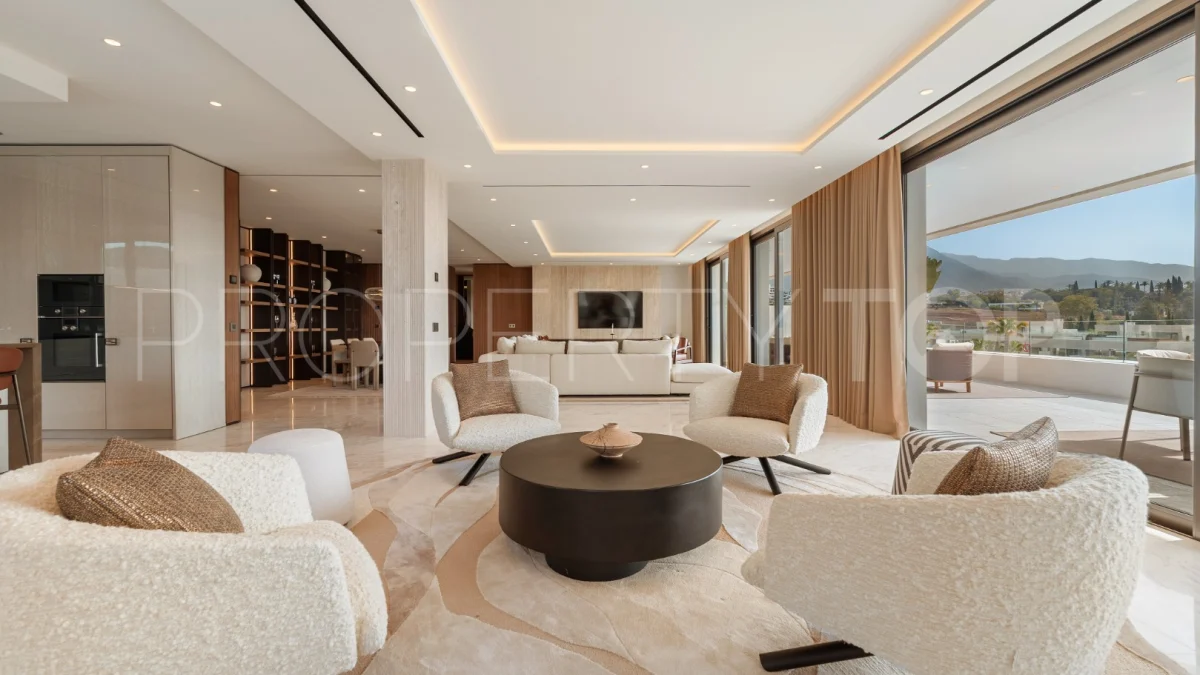 Duplex en Sierra Blanca | 4DR, 4BA, 425m², €11,9M