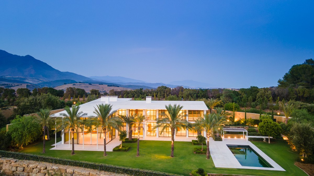 Wonderful Villa next to the golf course, Finca Cortesín