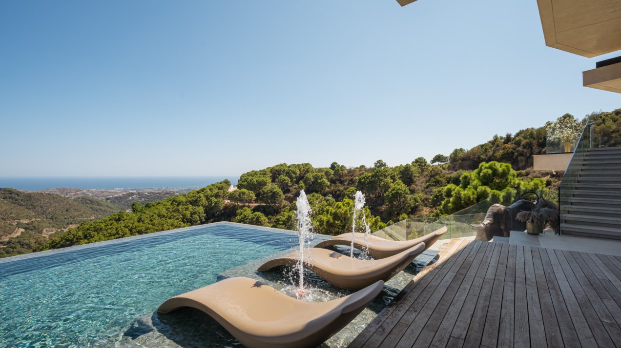 Luxury eco-friendly villa with sea views in Monte Mayor, Benahavis