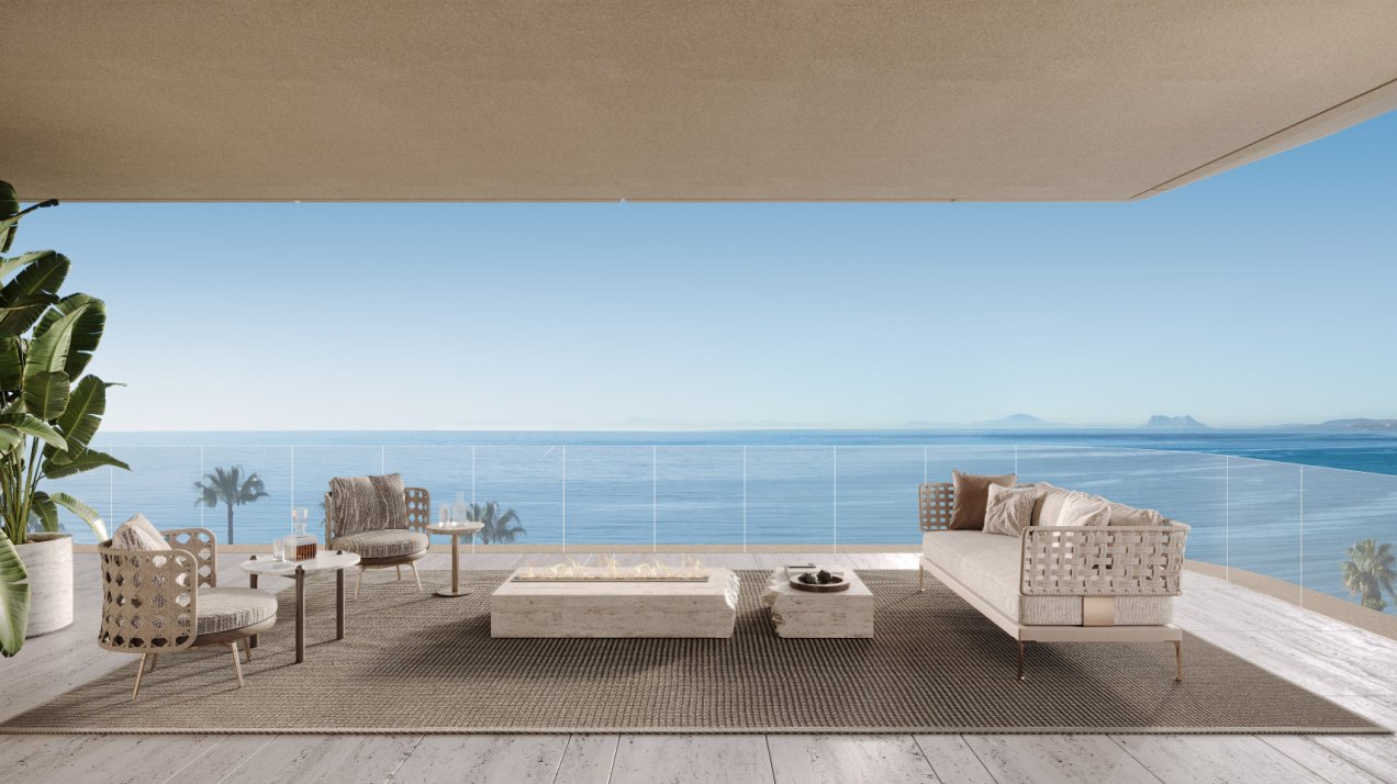 Magnificent duplex penthouse on the seafront in Estepona town center, Tyrian in Estepona