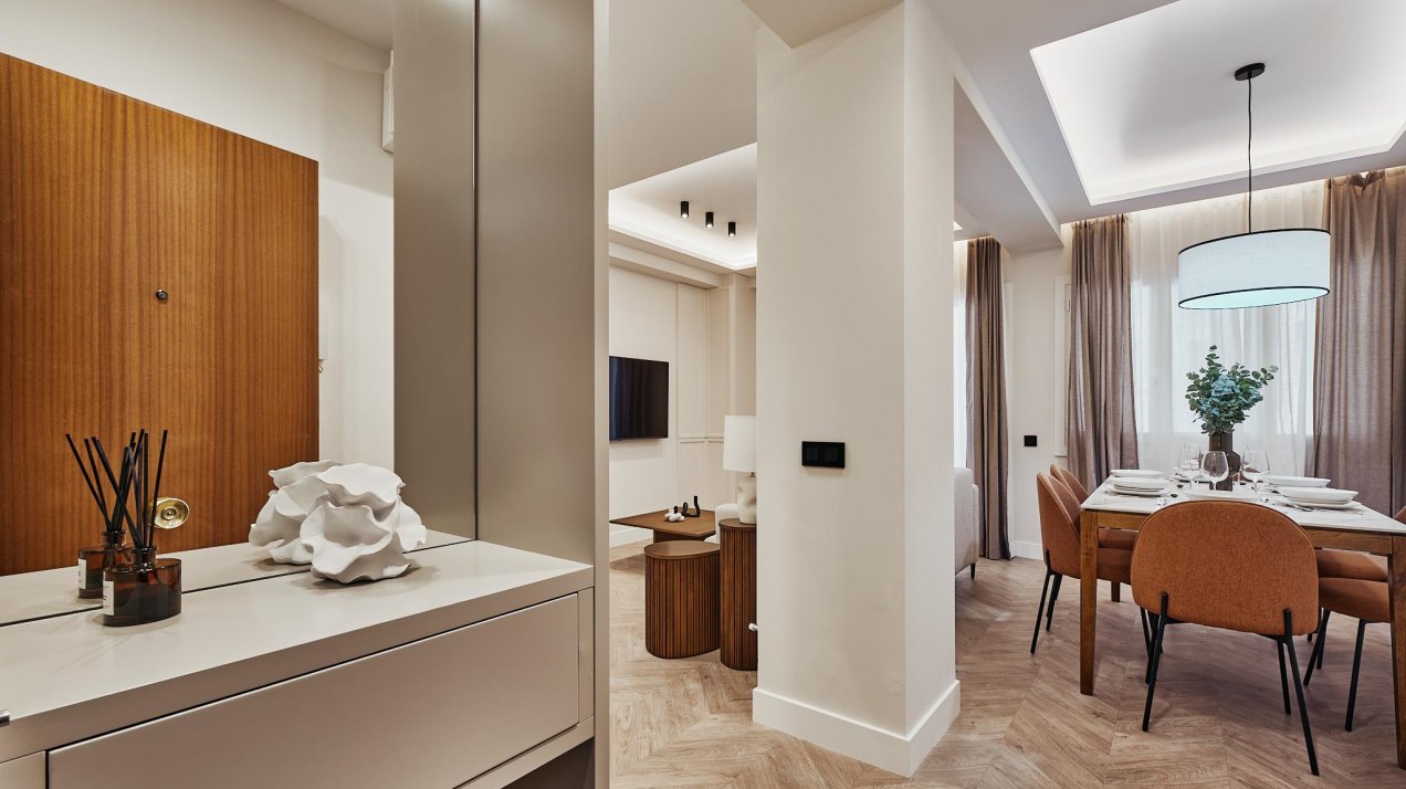 Flat for sale in Trafalgar, Madrid - Chamberí