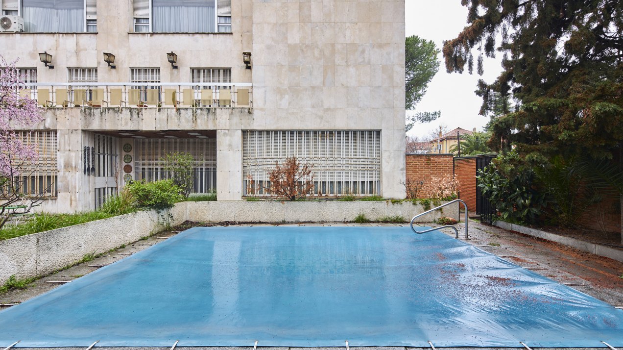 Chalet en venta en Hispanoamérica, Chamartín, Madrid | Espaciosa con gran potencial de reforma y amplia parcela