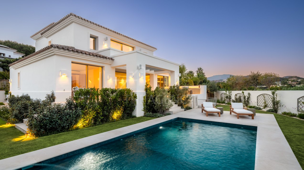 Luxurious Mediterranean Villa with Spectacular Views in La Quinta, Benahavis