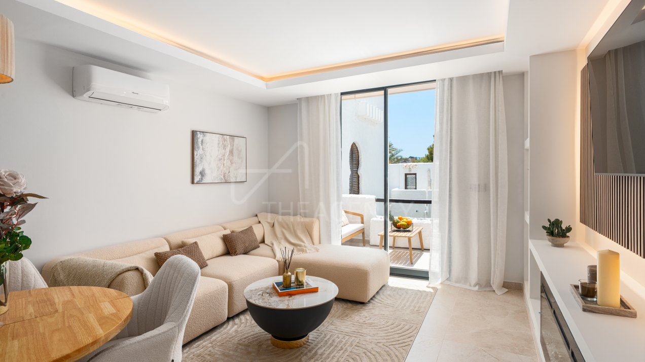 Renovated Duplex Penthouse with Mountain Views - Atalaya de Río Verde, Nueva Andalucía