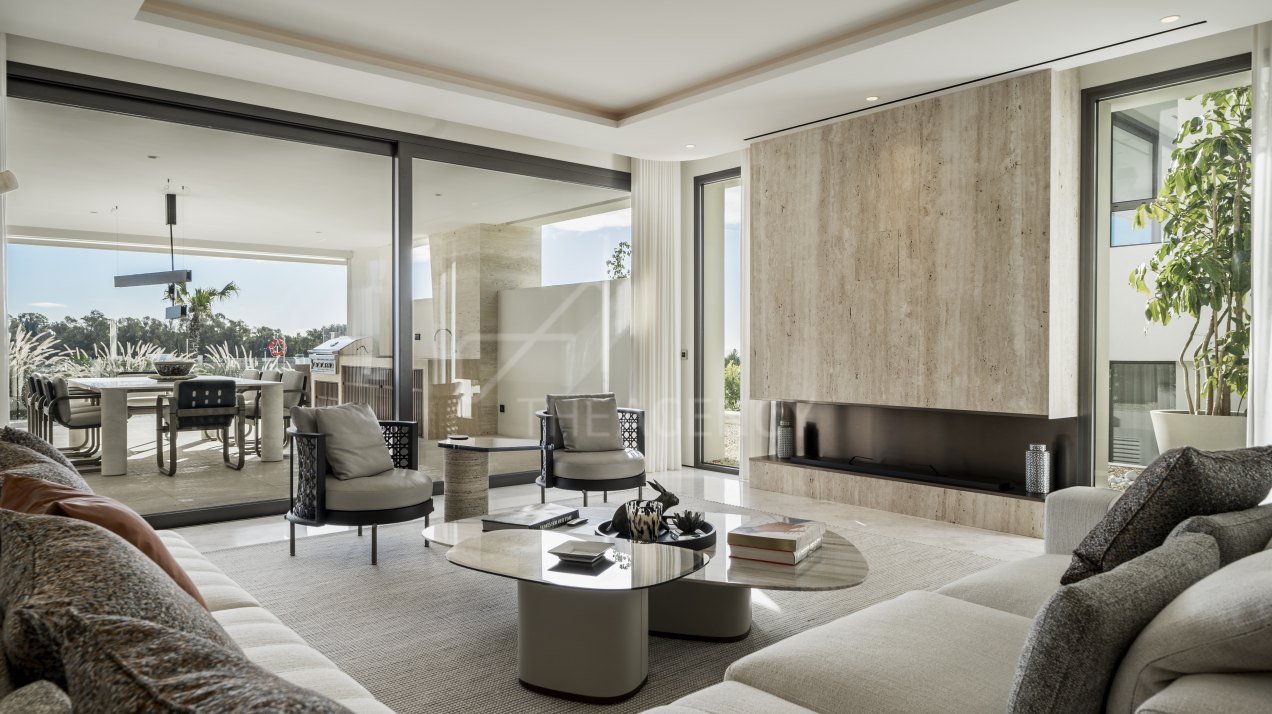 Luxurious Living with FENDI Style in Marbella’s Golden Mile