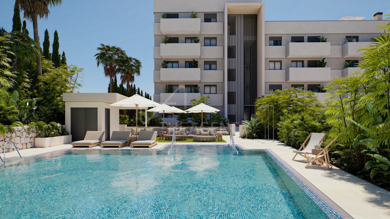 Luxury Middle Floor Apartment – Estepona Town, Estepona