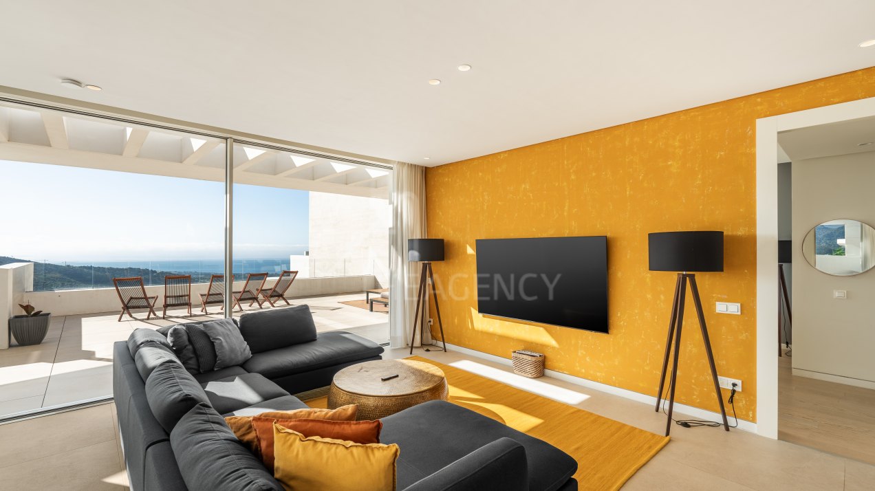 Penthouse Las Jacarandas – Palo Alto, Ojén