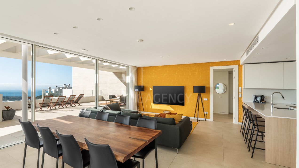 Penthouse Las Jacarandas – Palo Alto, Ojén