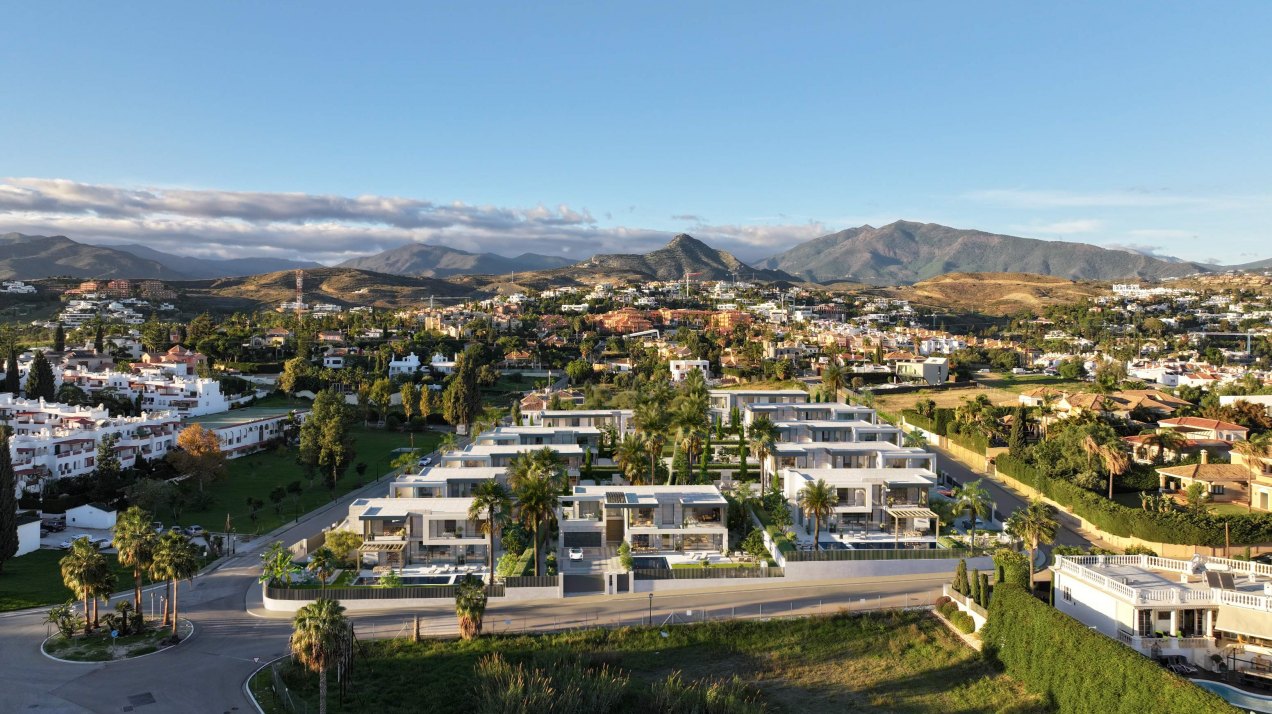 Exceptional brand-new villa development off-plan in Bel Air, Estepona