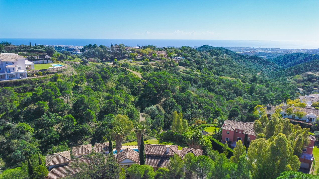 Villa con increíbles vistas, máximo lujo y privaciadad en La Zagaleta