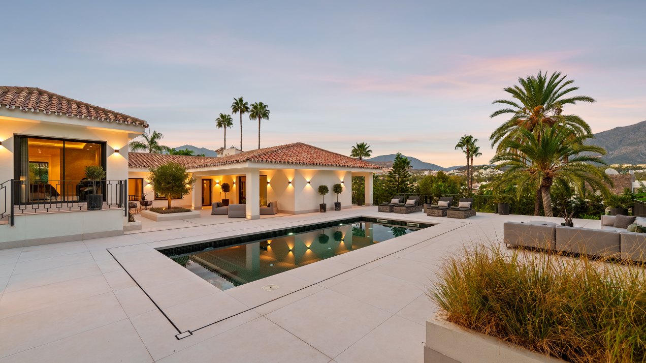 Espectacular villa frontline golf in las Brisas, Nueva Andalucia, Marbella