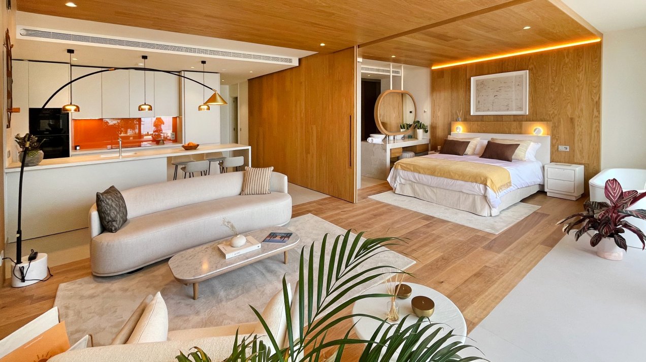 Ático de lujo con vistas impresionantes cerca de Higuerón, Málaga