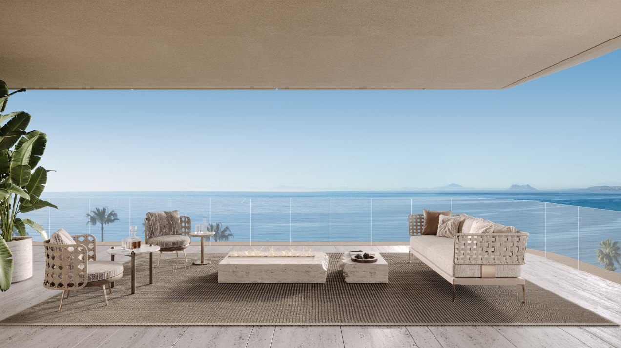 Magnificent duplex penthouse on the seafront in Estepona town center, Tyrian in Estepona