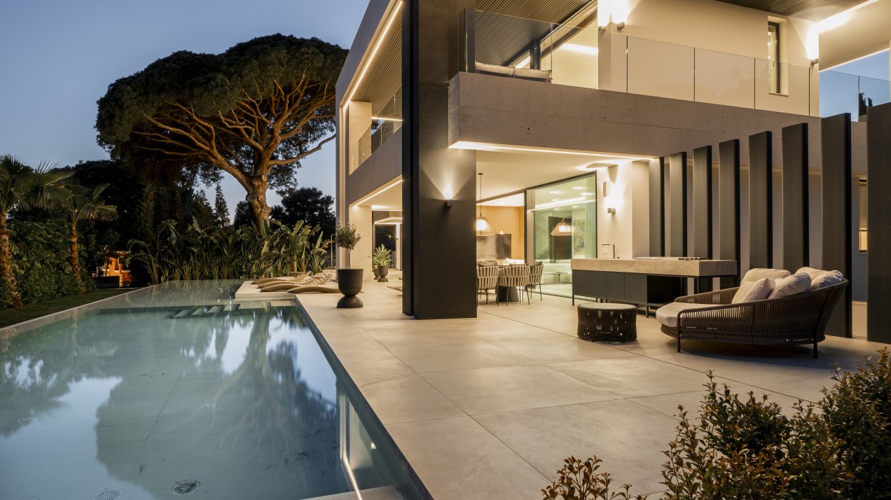 Sophisticated newly built villa in the exclusive area of Rocio de Nagüelles, Marbella Golden Mile