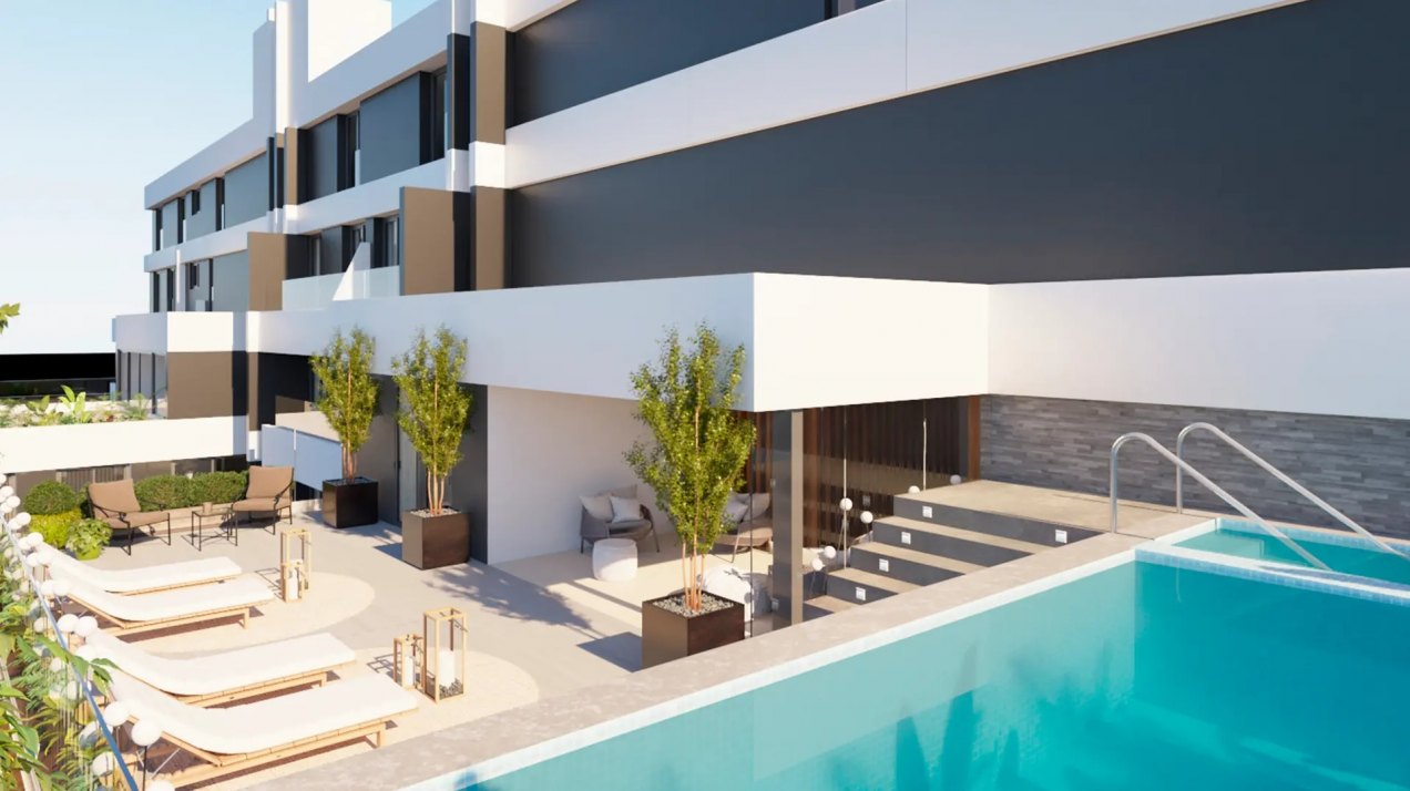 Modern penthouse close to the marina in Fuengirola