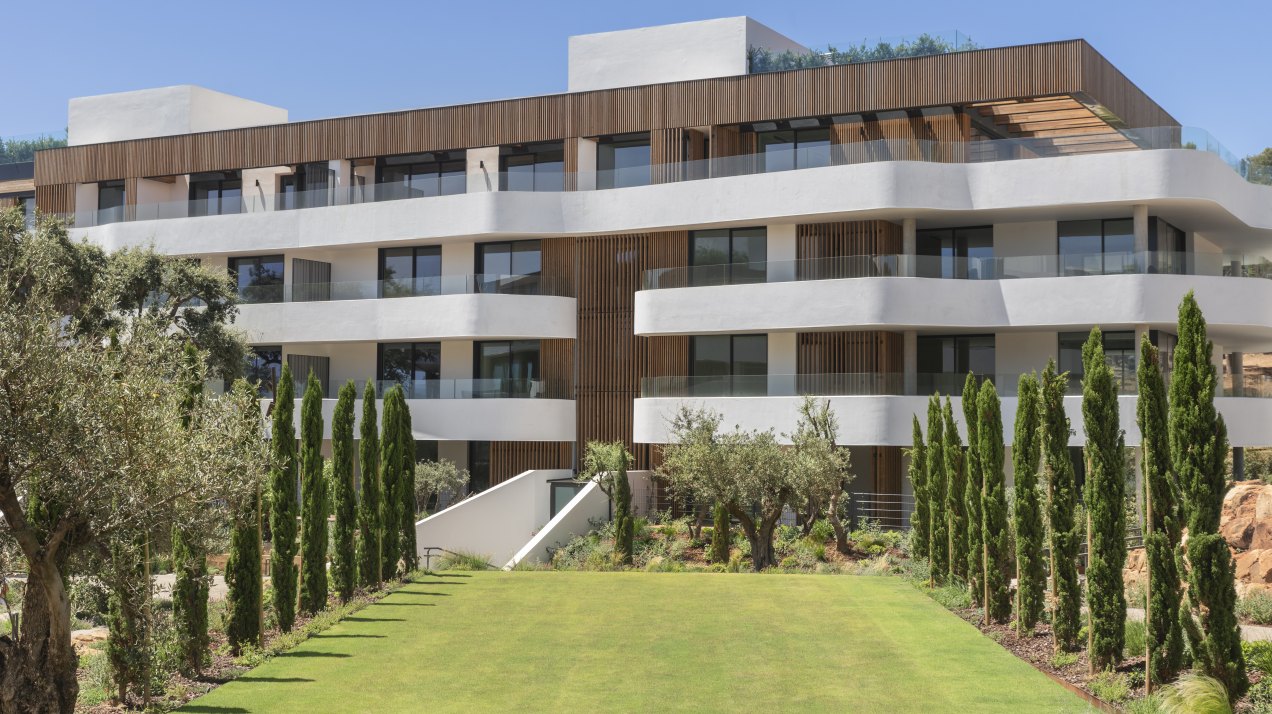 Encantador apartamento con jardín privado en Sotogrande