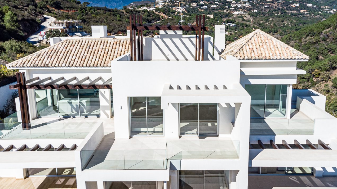 New Upcoming Penthouse on the hills of Benahavis