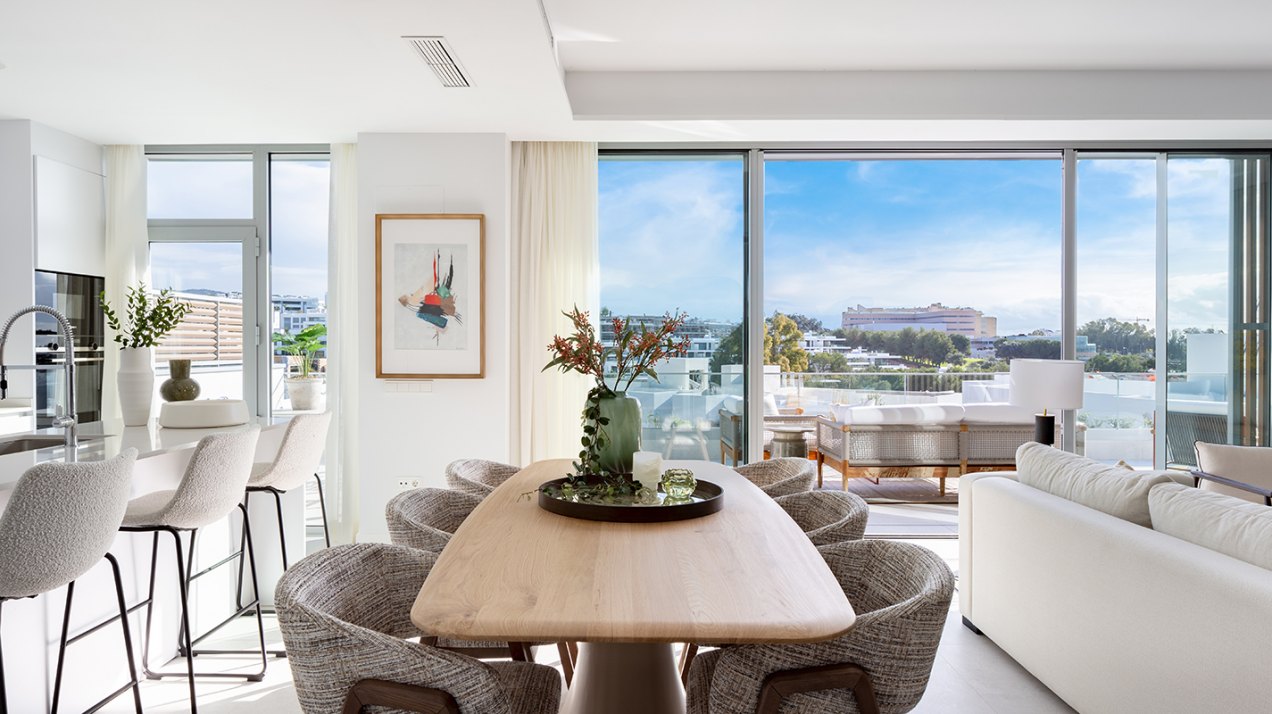 Apartment with private pool in Santa Clara, Marbella