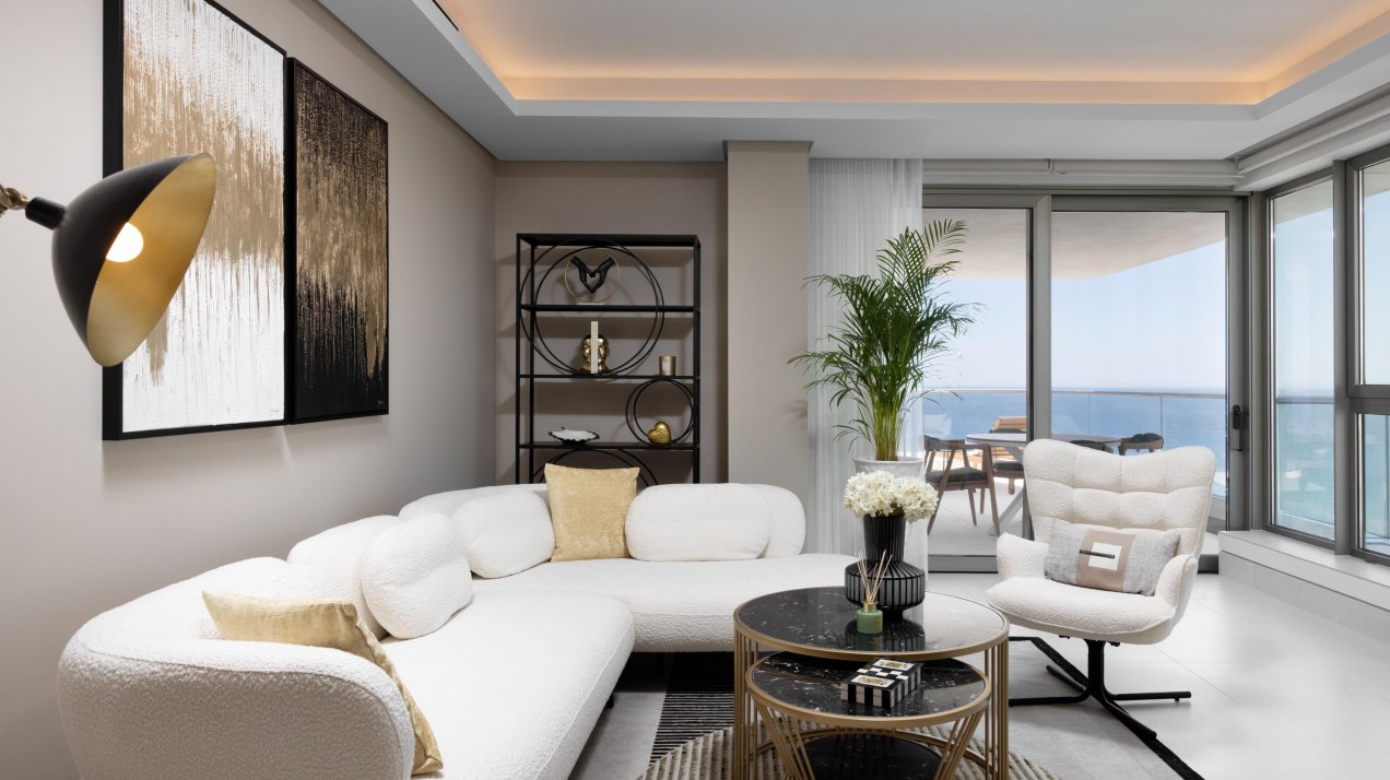 Luxury Beachfront Apartment in Málaga – Pacífico 115